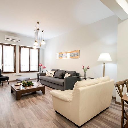 ¨Socrates¨ Traditional Apartment In The Center Of Афины Экстерьер фото